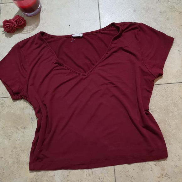 🔵 3/$30 Deep Wine Red Crop Top - Picture 6 of 13